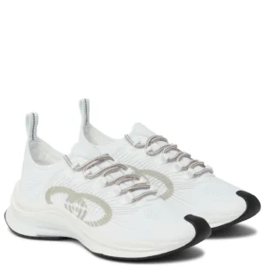 Run sneakers